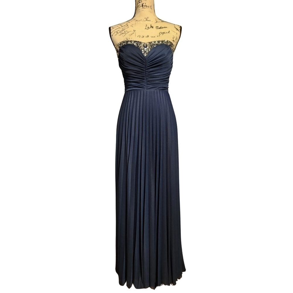 B. Darlin Strapless Navy Dress - Picture 3 of 13